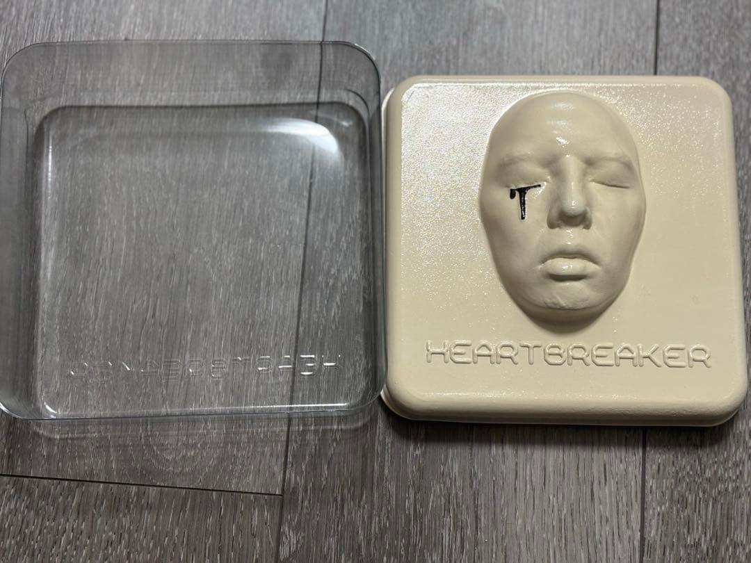 廃盤 GD G-DRAGON 1集 HEART BREAKER 初回限定盤 - メルカリ