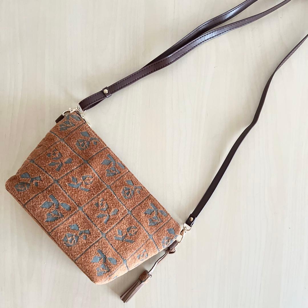 Lulu small brownショルダーバッグMB509-121 CERCA ショルダー ショルダーバッグ lulunoix/リボンショルダーバッグ