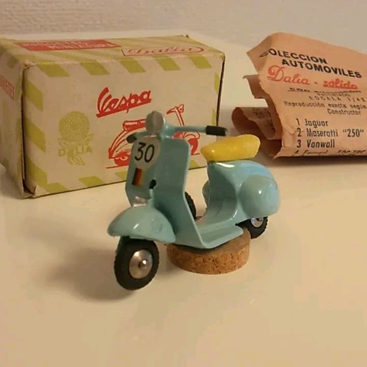 ダリア　ソリド　ベスパ　dalia-solido SOLIDO(ソリド) 1/43 (ダイキャスト製) トヨタ ヤリス GR 2024 (イエロー)