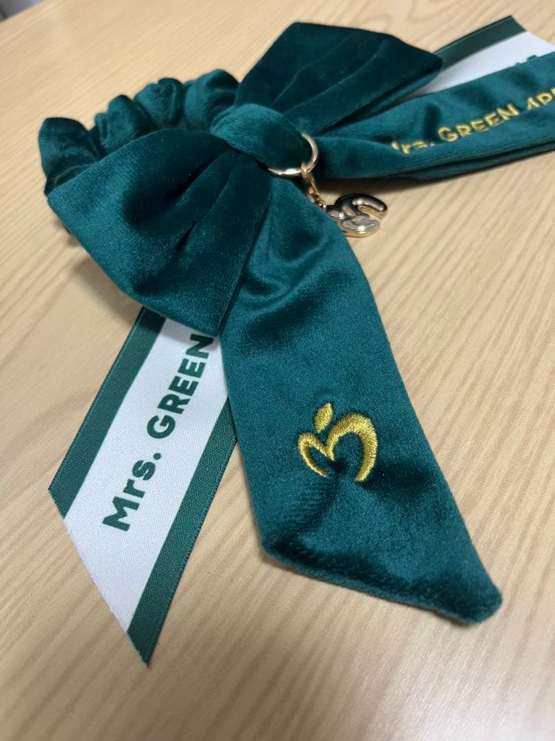 Mrs. GREEN APPLE リボン付きシュシュ ヘアゴム - メルカリ