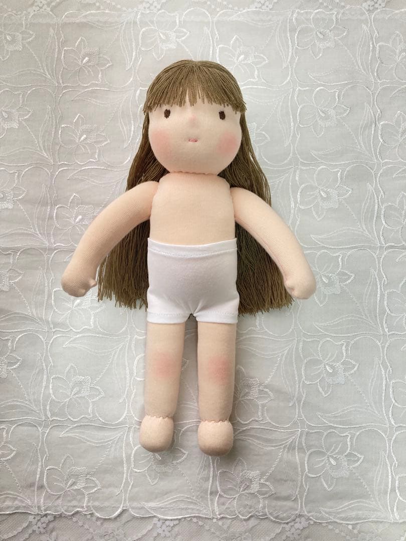 ウォルドルフ人形30㎝と着替えのセット - メルカリ