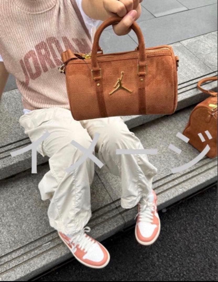 海外限定 Jordan モノグラム ボストンバッグ ライト IQ5743-299 - メルカリ