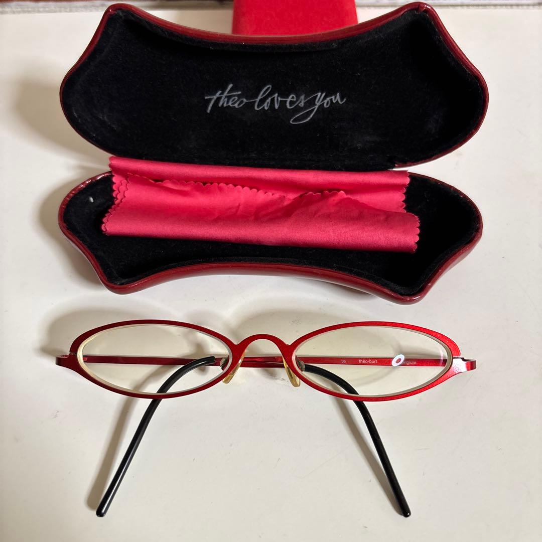 Theo レッドフレーム メガネ ケース付き color_img_red_wide.jpg?fitin=