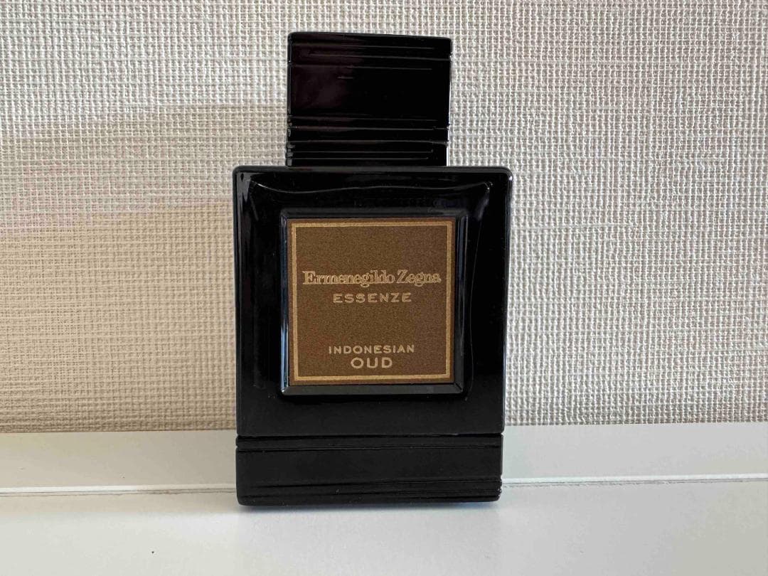 エルメネジルドゼニア エッセンツェ インドネシアンウードZEGNA