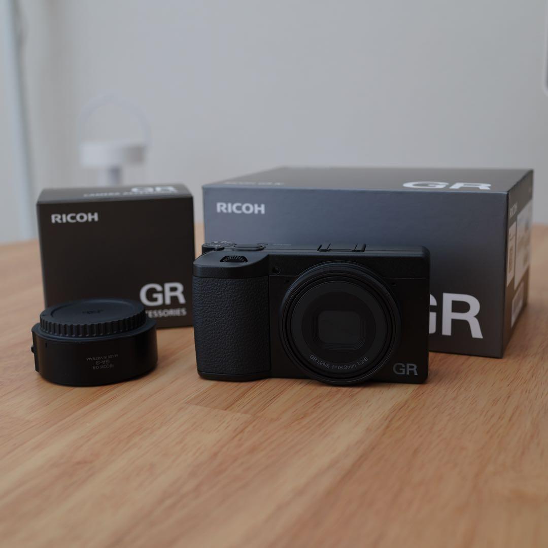 ほぼ未使用 RICOH GR IV コンパクトデジタルカメラ レンズアダプタ付き
