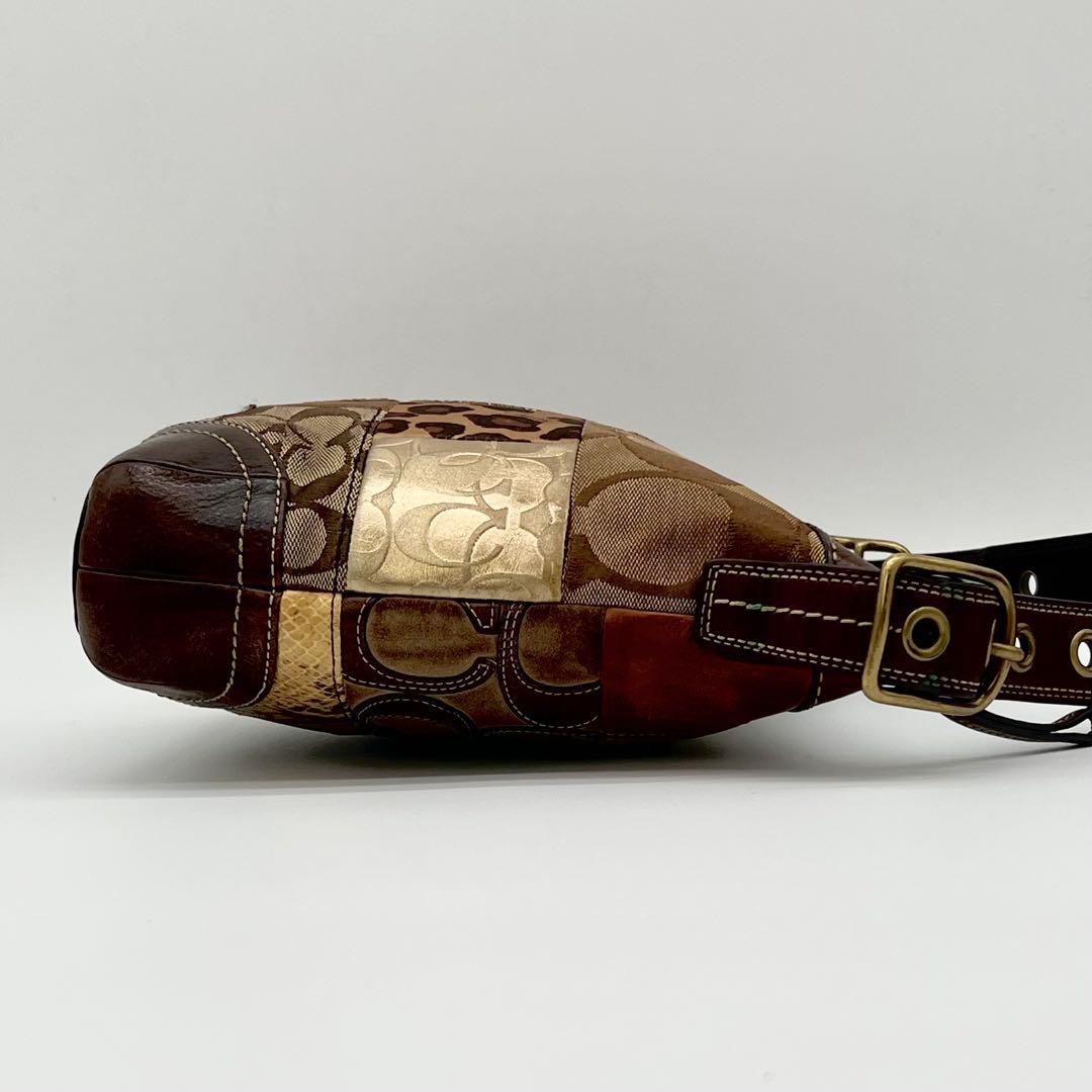 COACH ショルダーバッグ シグネチャー レオパード パッチワーク レザー