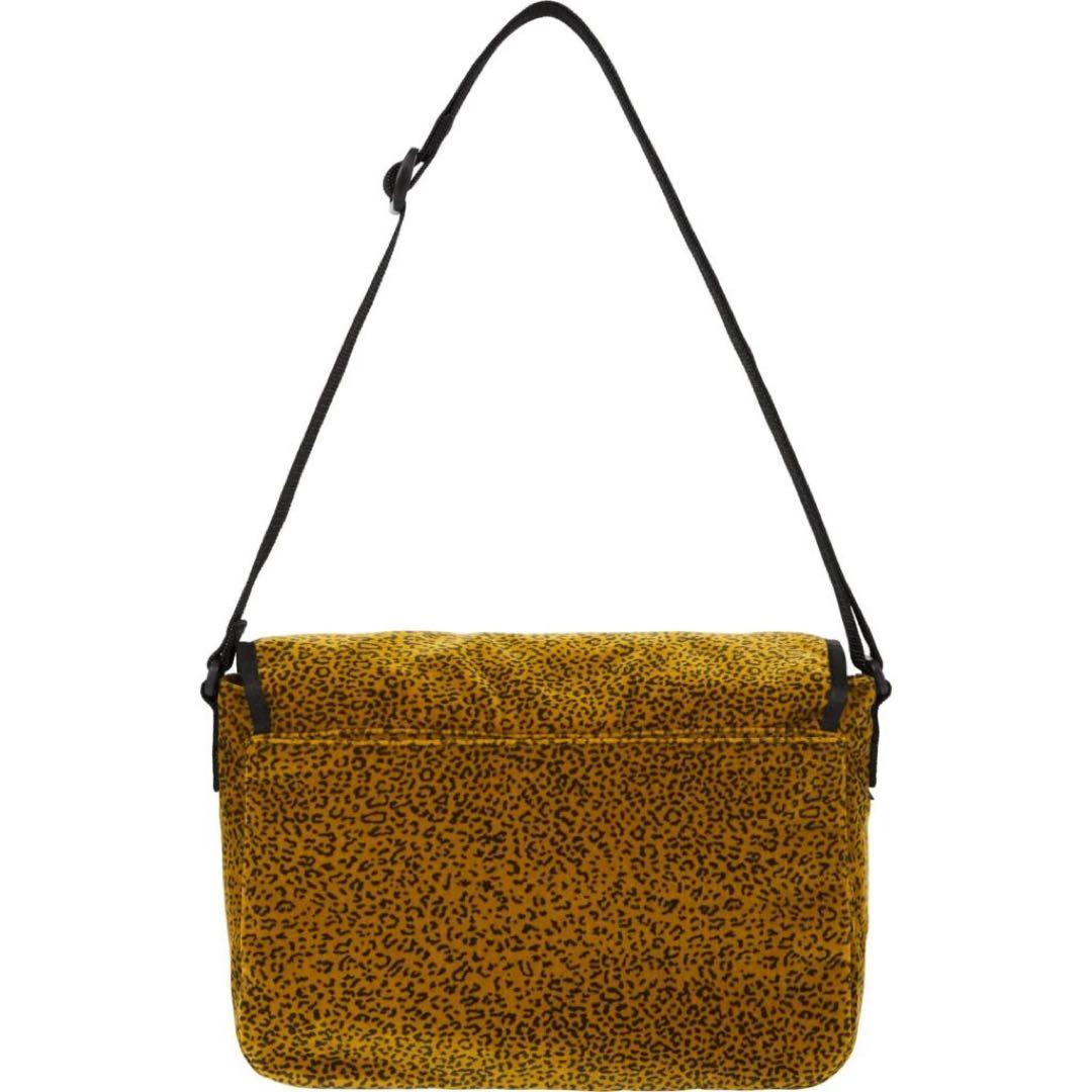 Supreme Velvet Small Messenger Bag - メルカリ