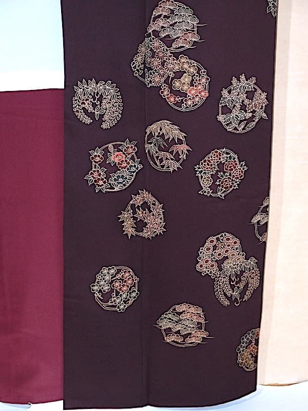 付下げ訪問着（花丸文、刺繍入）裄66 背紋なし 正絹美品