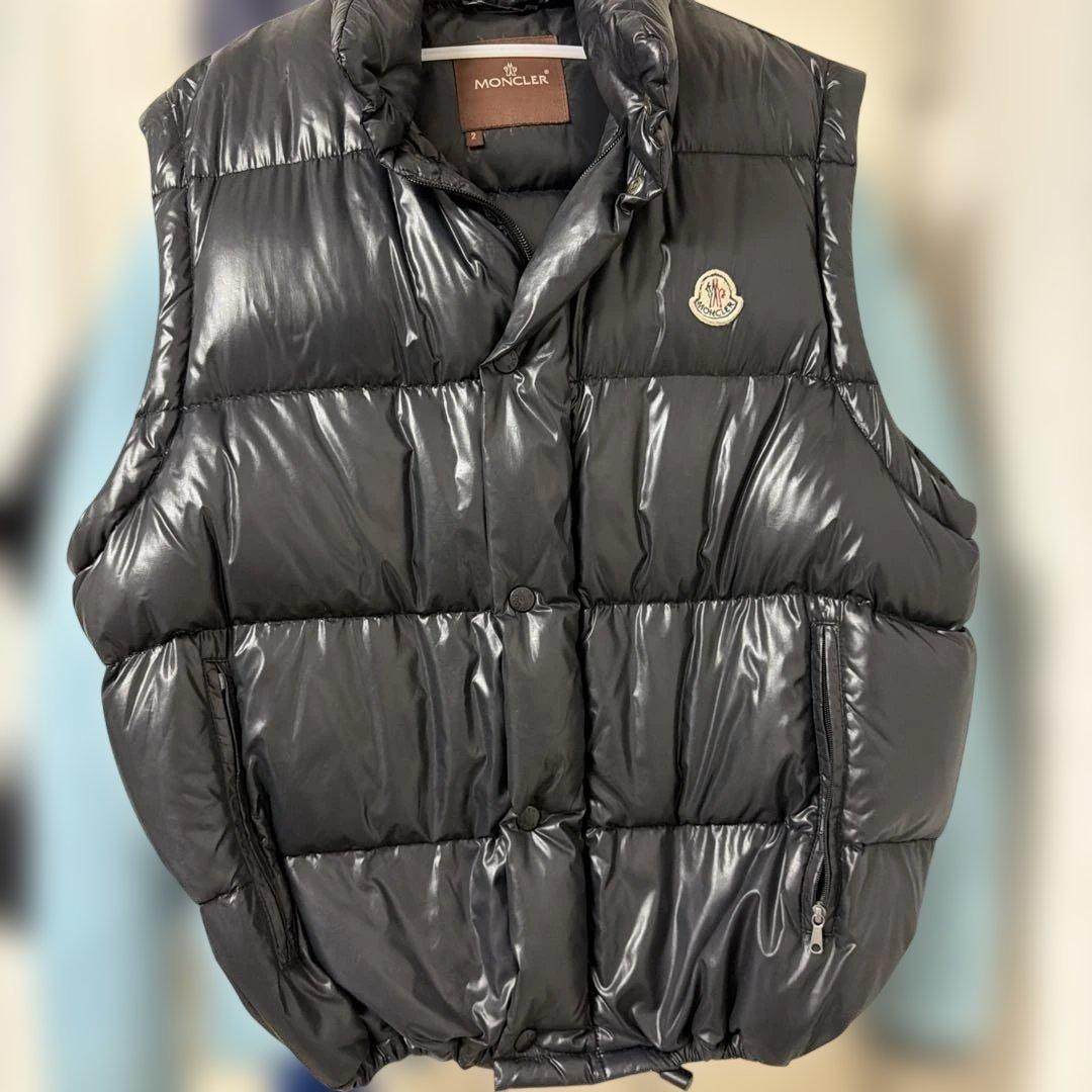 MONCLER ブラック ダウンベスト サイズ2 - メルカリ