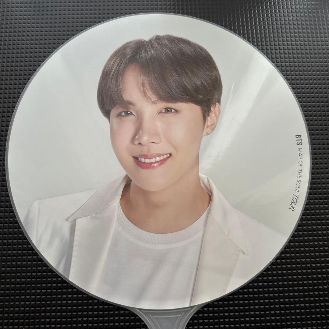 BTS 〈MAP OF THE SOUL〉J-HOPE公式うちわ - メルカリ