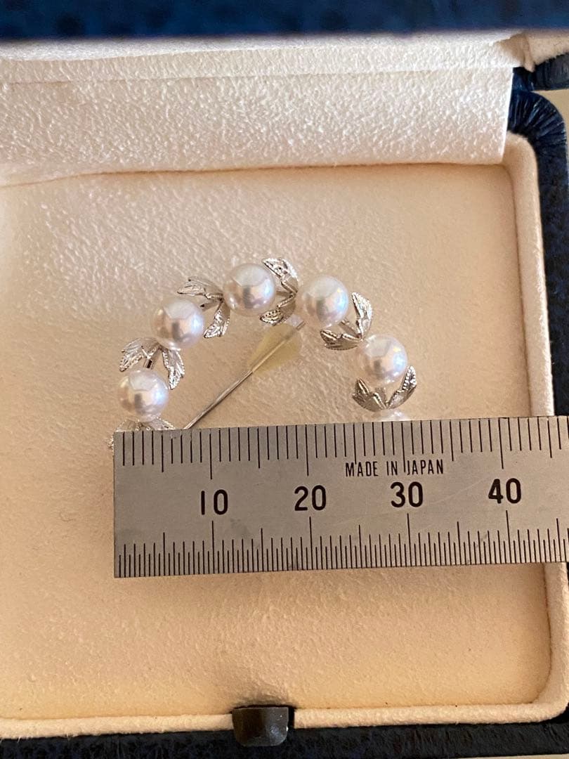 ミキモト ブローチ 葉彫り 入学式 卒業式 結婚式 - メルカリ