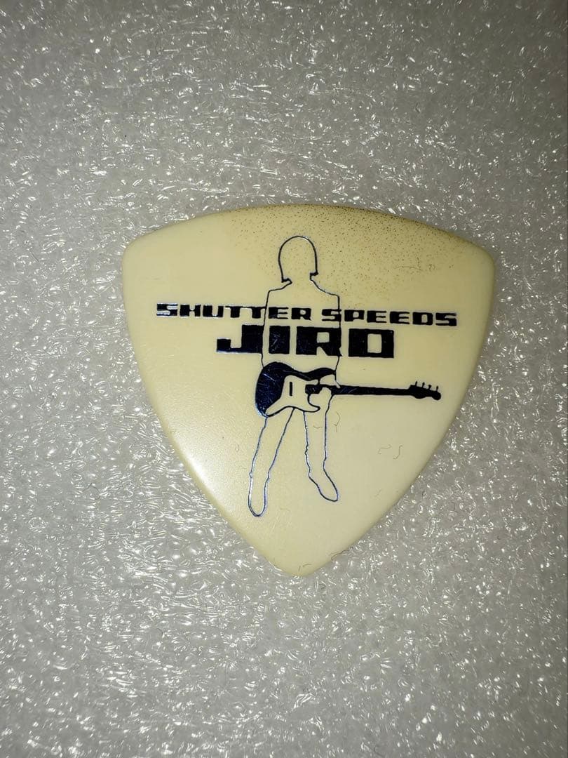 GLAY JIRO SHUTTER SPEED BASS ピック - メルカリ