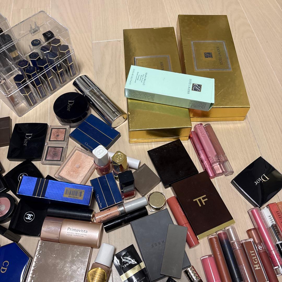 デパコス 韓国コスメ等超大量出品 - メルカリ
