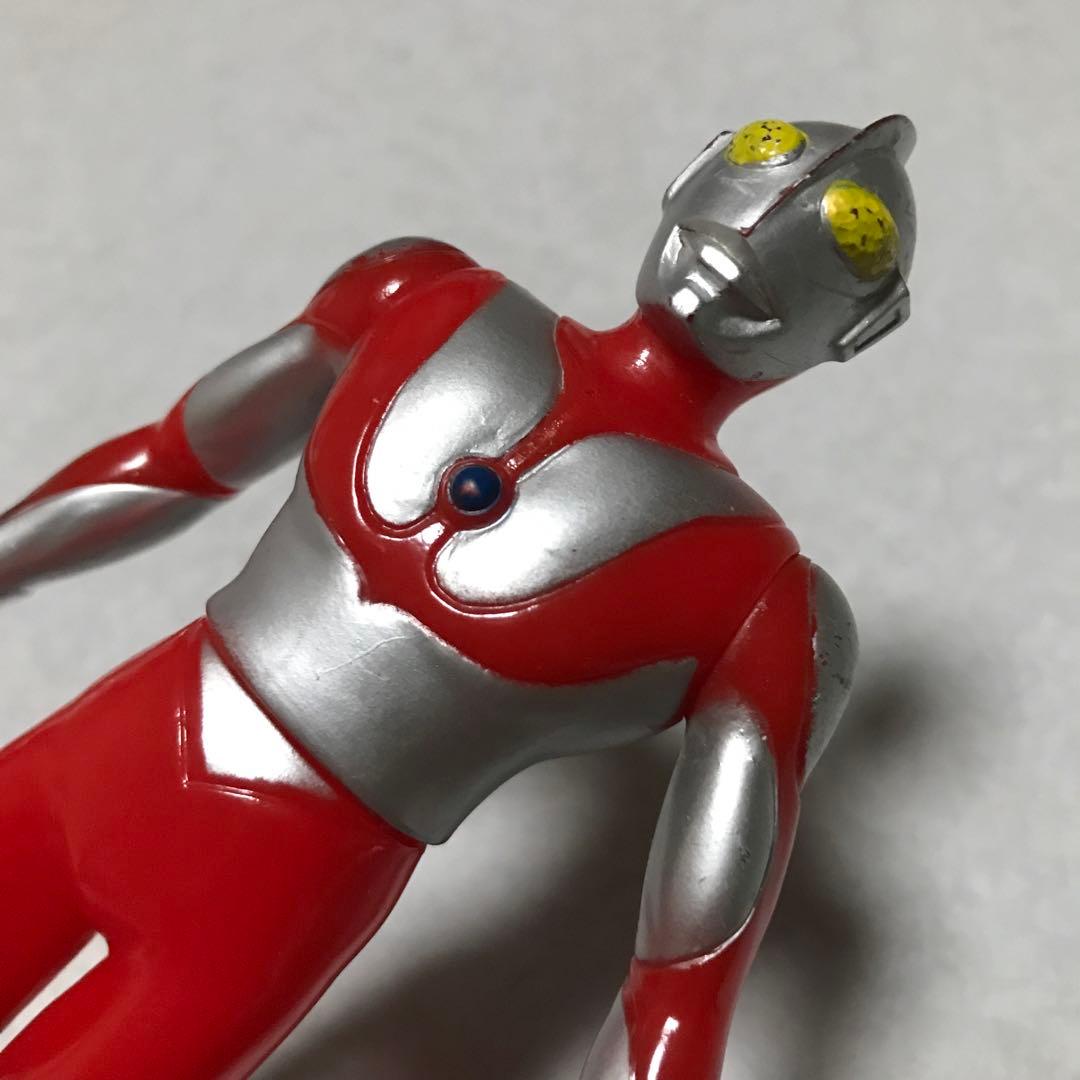 BANDAI 初代ウルトラマン ソフビフィギュア 16㎝ 1983年 - メルカリ