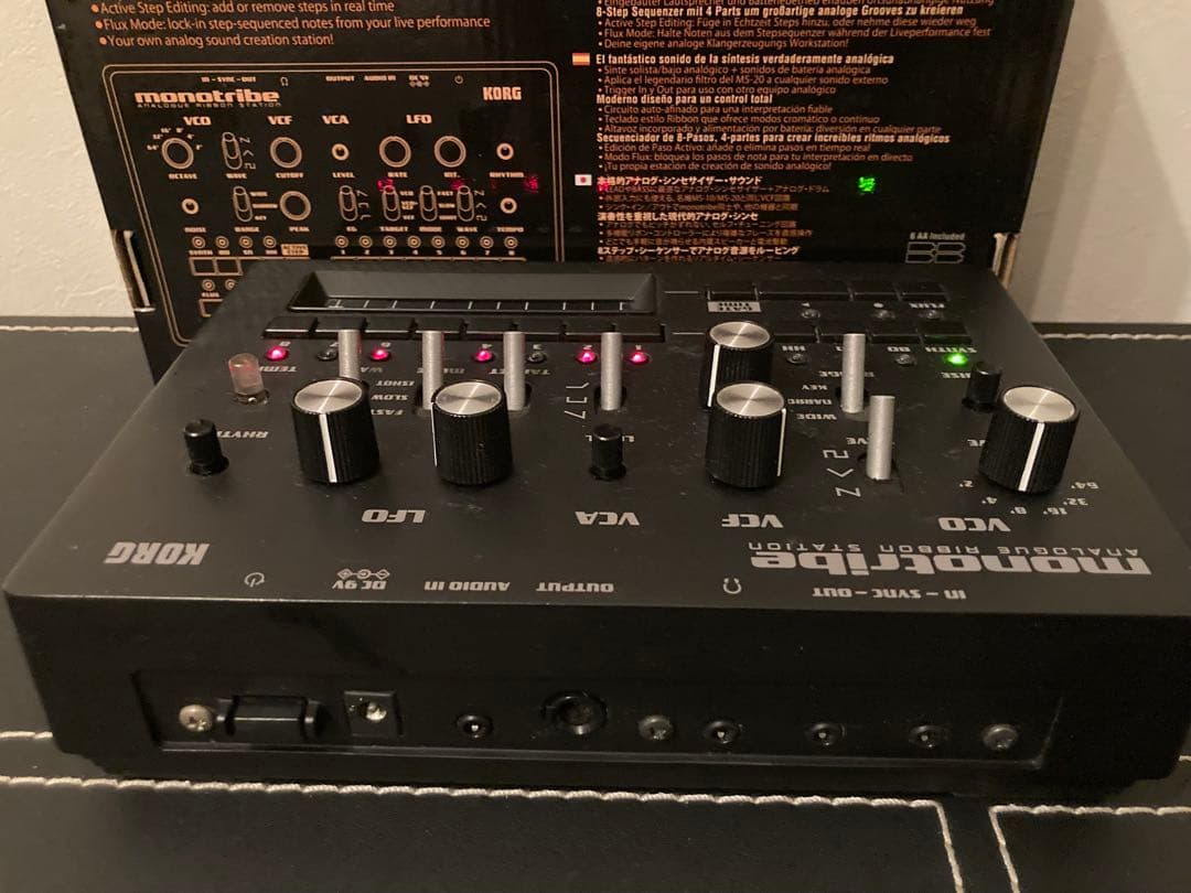 訳あり】コルグ monotribe アナログシンセ リズムマシン シーケンサー