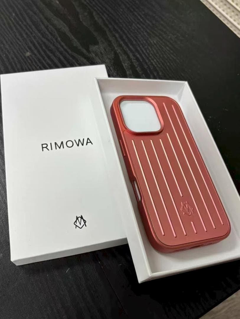 RIMOWA iPhone16 pro ケース ピンクゴールド ストライプ RIMOWA
