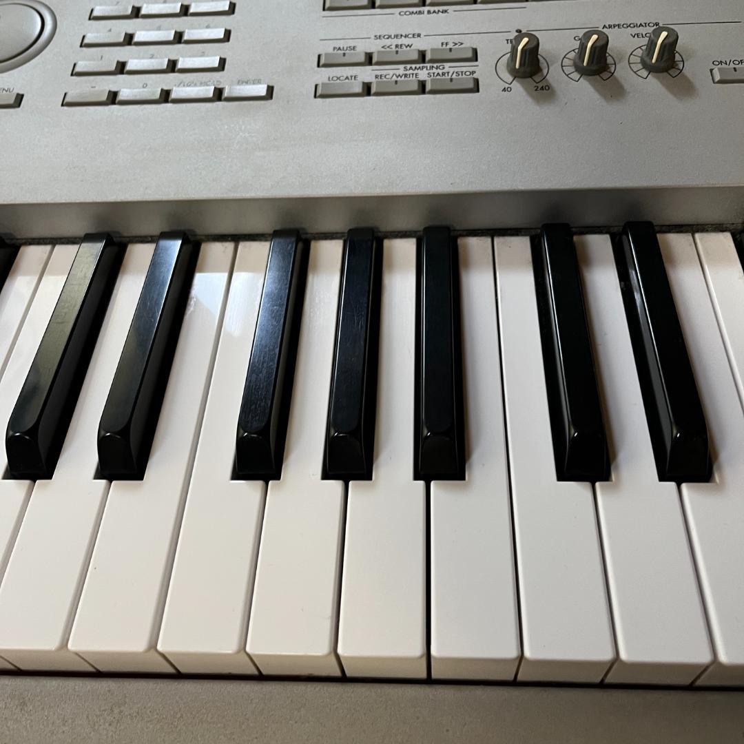 KORG TRITON Pro-X 88鍵 シンセサイザー 動作確認済 - メルカリ