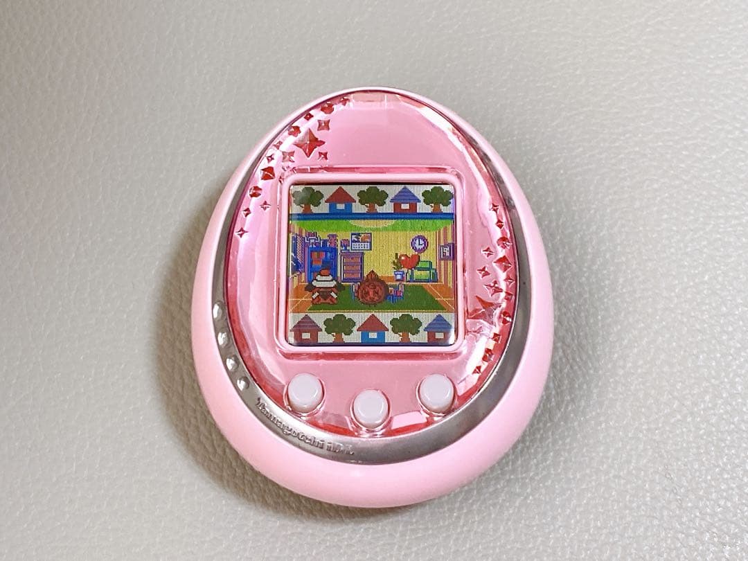 バンダイ BANDAI たまごっちIDL　ピンク　新品電池付き Amazon.co.jp: Tamagotchi iD L ピンク (タマゴッチ アイディー エル