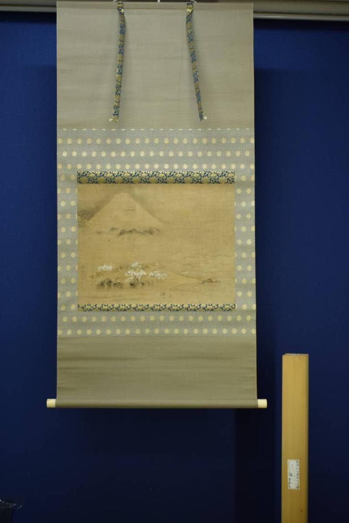 真作/田中納言/春/富士山と海岸の人家/布袋屋掛軸HH-98 - メルカリ