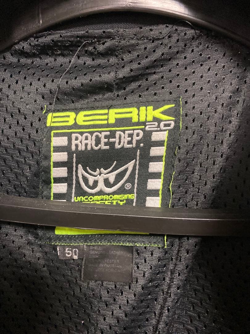 ベリック 20 G-PRACE革ツナギ サイズ50 - メルカリ