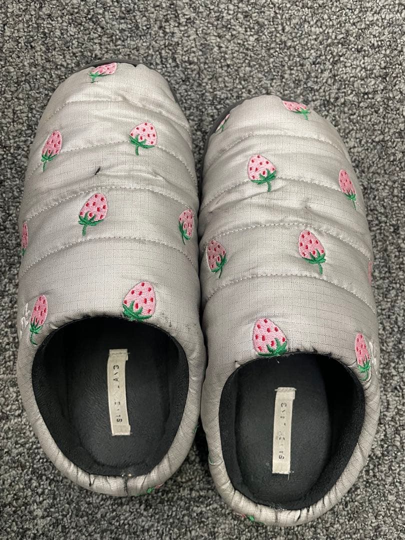 SUBU SANDY LIANG SLIPPERS IN CHROME いちご0 - メルカリ