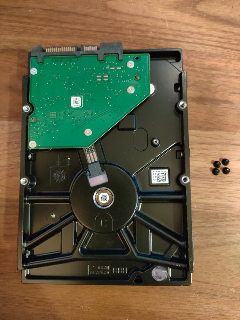 NAS用 正常品 Seagate IronWolf 2TB HDD x3 1-1-large-640x640.png