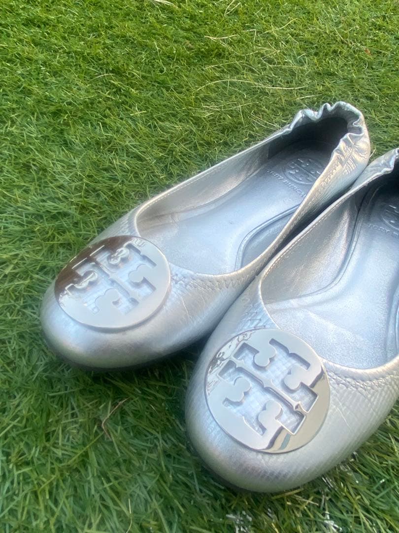 Tory Burch フラットシューズシルバー美品 快適