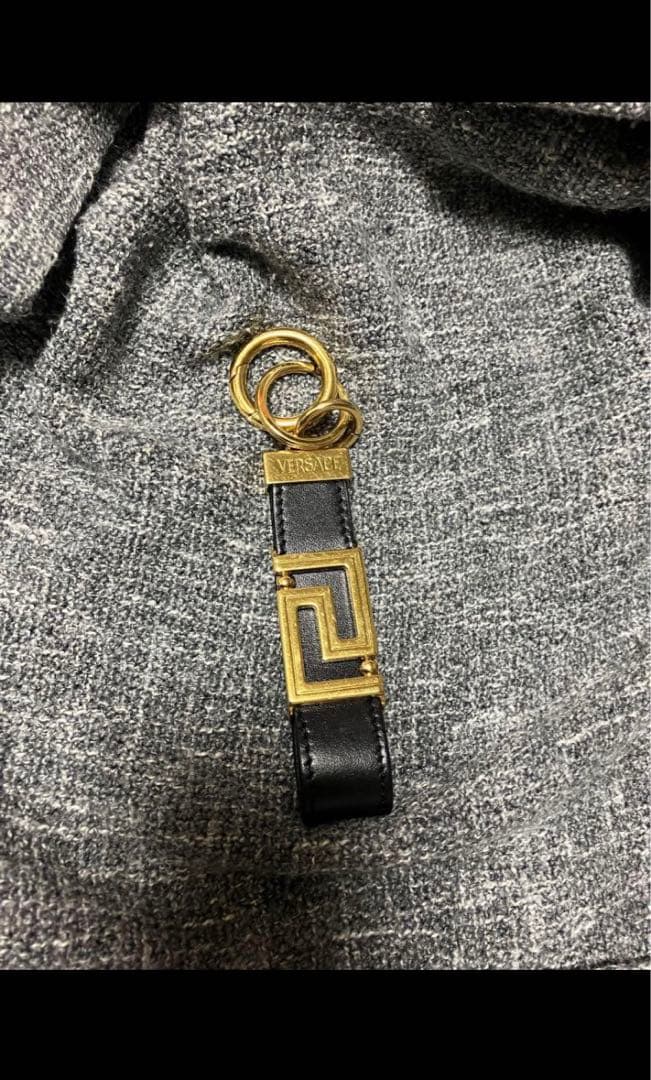 《美品》VERSACE ベルサーチ　ヴェルサーチ　キーホルダー　キーリング