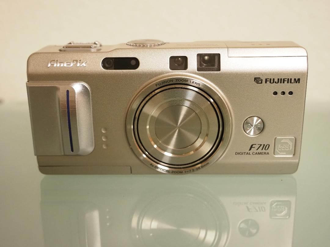 【動作確認済み】FUJIFILM Finepix F710 コンパクトデジカメ ジャンク】1100円 富士フィルム Finepix F710 動作検証・作例 この