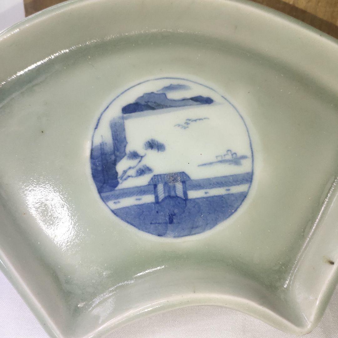 扇型皿 青磁に染付 山水図 幕末骨董 旧家蔵出し コレクター放出美