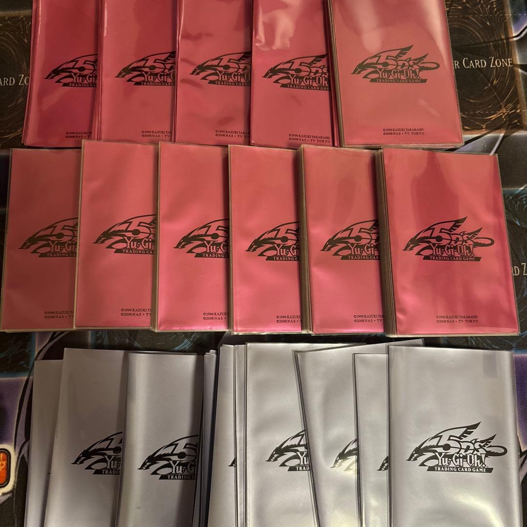 遊戯王 5D's 英語 スリーブ ピンク100枚以上 シルバー35枚以上 - メルカリ