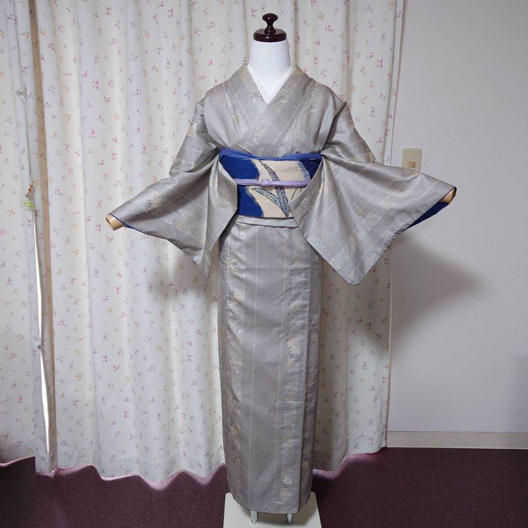 フ 正絹 大島紬 小紋 フルセット 白紬 カジュアル 【ミト】 - メルカリ