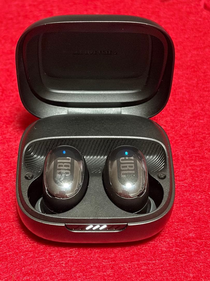 JBL LIVE FREE 2 TWS ワイヤレスイヤホン（値下げしました） Amazon.com: JBL Live Free 2 - True Wireless Noise Cancelling