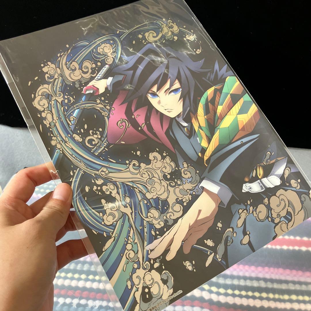 ☆新品未開封☆ 鬼滅の刃 全集中展 特殊印刷イラストカード 冨岡義勇
