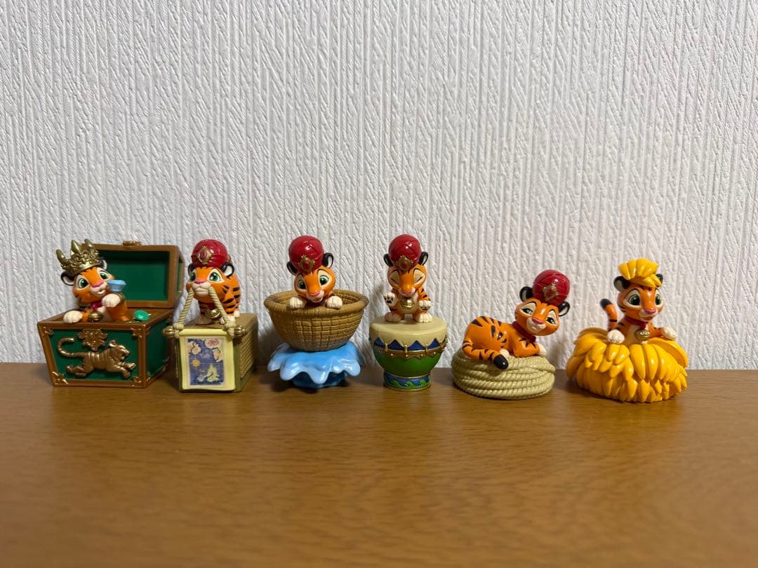 チャンドゥ フィギュア コンプリートセット チャンドゥ ミニチュアフィギュアコレクション 公開 | ディズニー