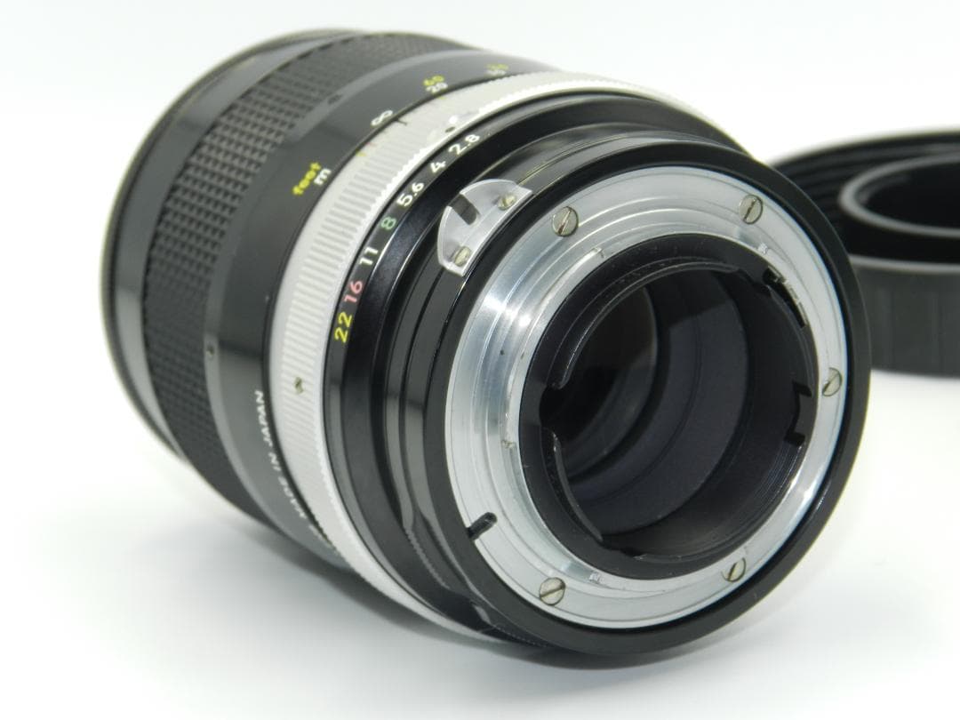 極美品 Nikon Nikkor-Q Auto 135mm f/2.8 レンズ