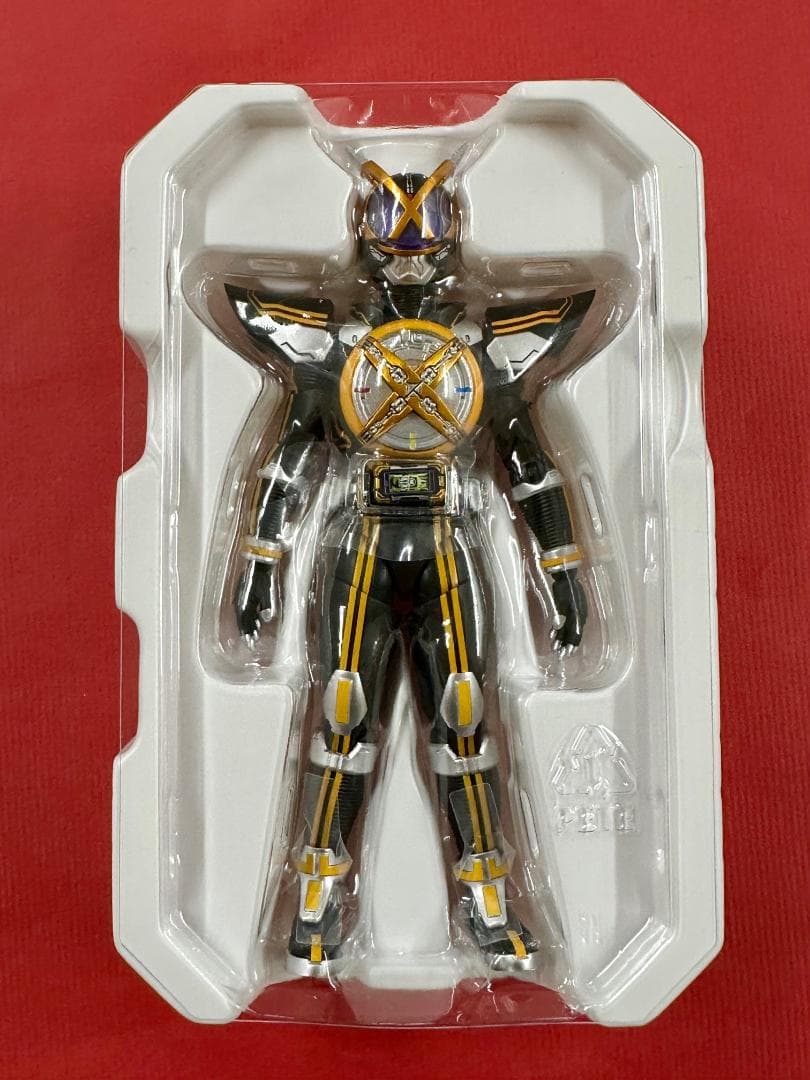 312 箱開封 本体未使用 真骨彫 仮面ライダーネクストカイザの通販はau