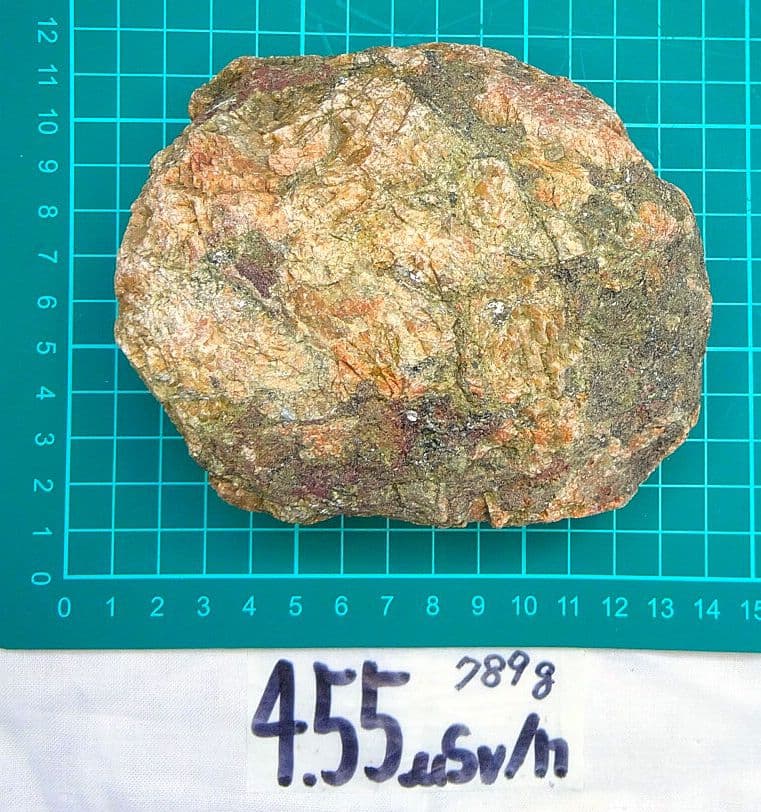 免活に!!高線量‼南砺ペグマタイト(76) - メルカリ