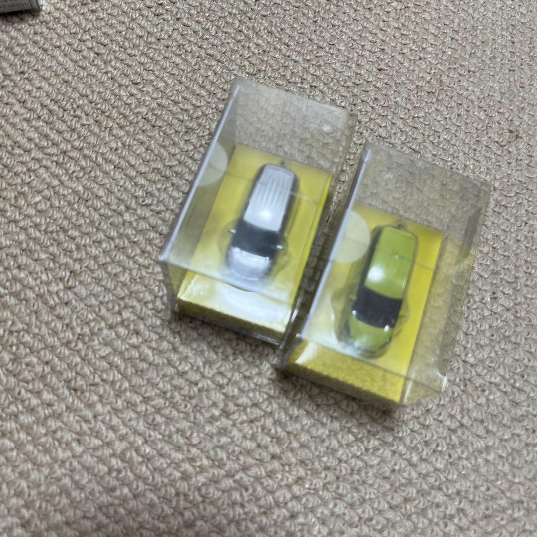 TOYOTA Sientaトヨタ シエンタ ミニカーキーホルダー ミニカー 2台