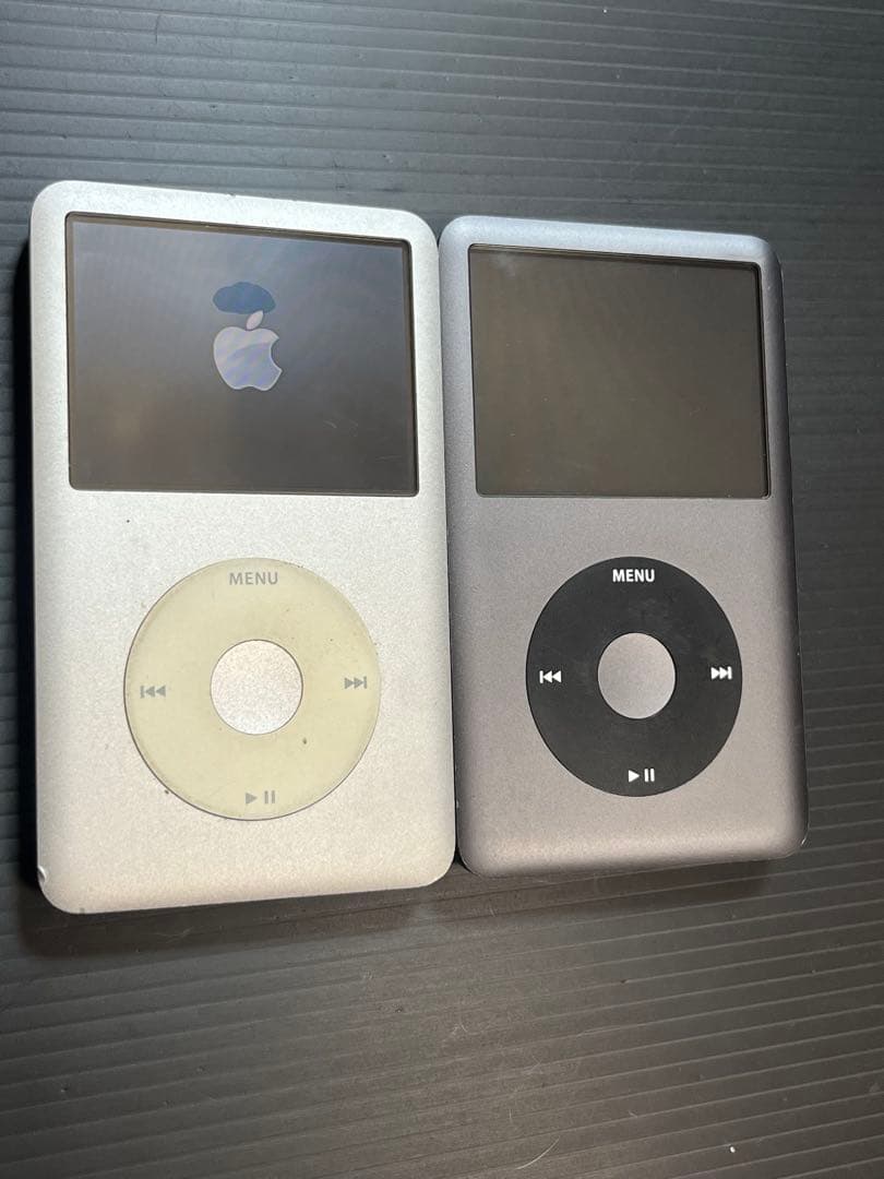 Apple iPod classic 160GB ブラック シルバーセット