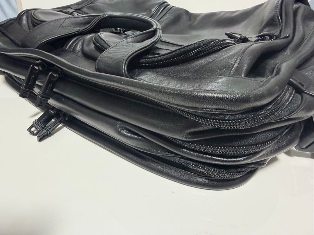 TUMI ALPHA エクスパンダブル ナパレザー 96141DH - メルカリ