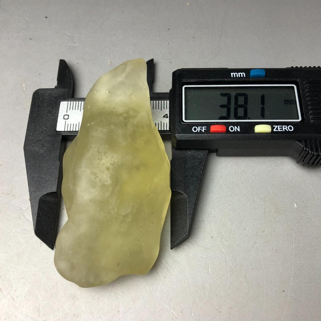 リビアンデザートグラス・リビアングラス 隕石 重さ72g