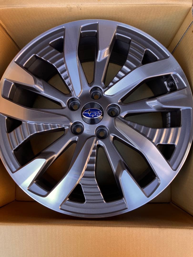 新型フォレスター（SL）Premium 19インチ純正ホイールセット 新車外し