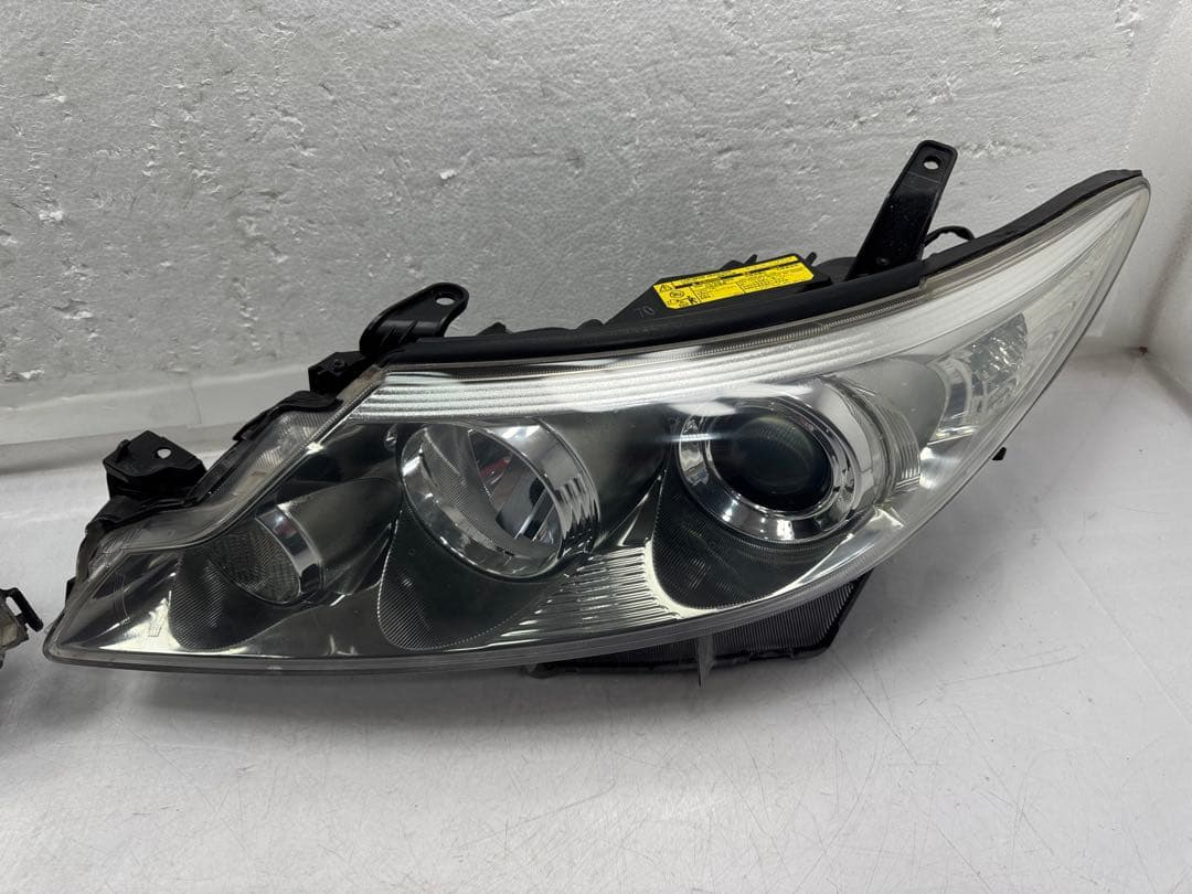 トヨタ エスティマ 50系 後期 中期 純正 ヘッドライト 左右28-217