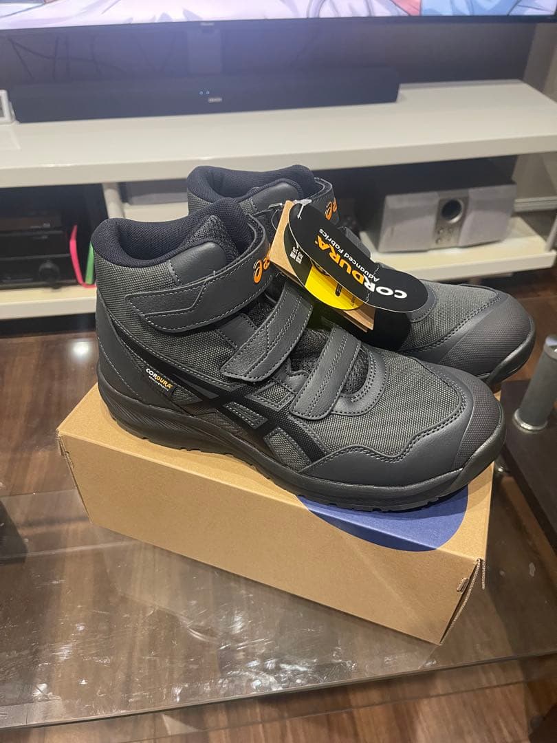 限定色　asics WINJOB CP216 TOUGH 26.0cm