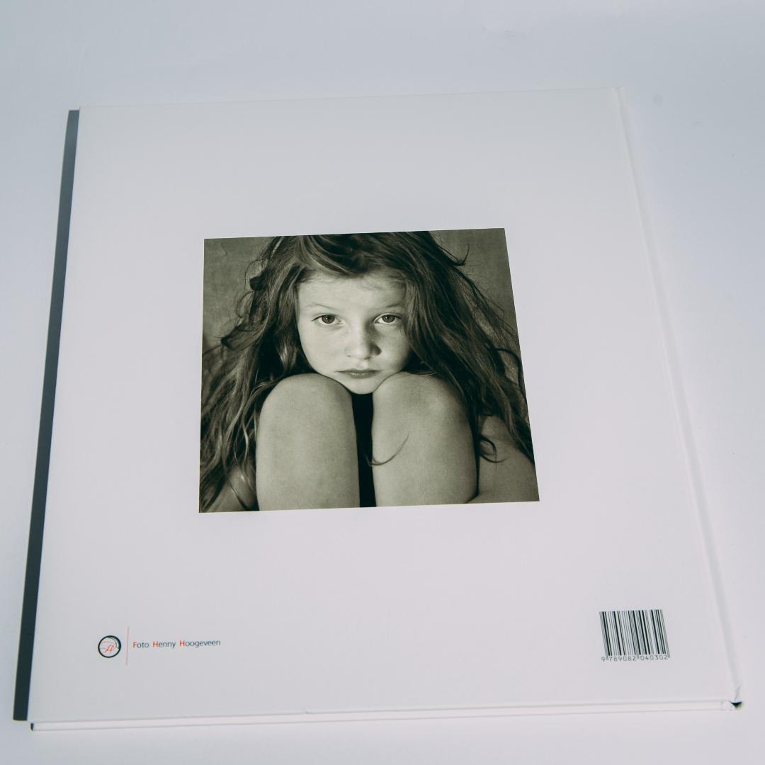 サイン本）The Rollei Project Jock Sturges - メルカリ