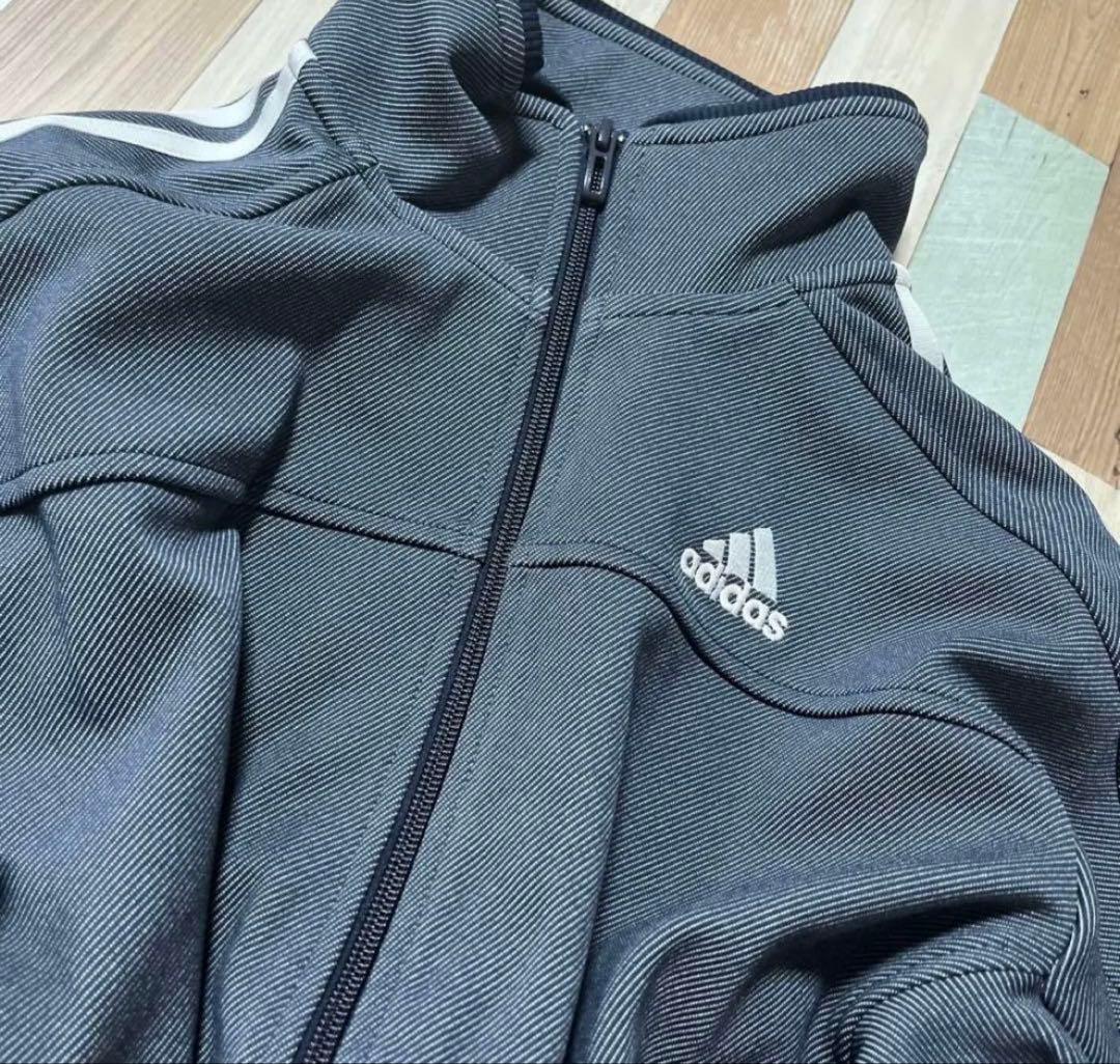 adidas デニム風ジップアップジャケット M 新品 - メルカリ