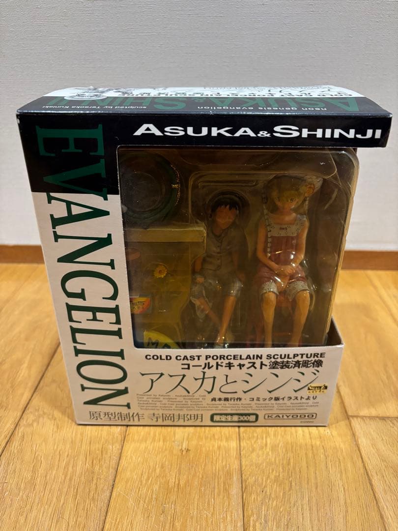 【希少品】限定300個　アスカとシンジ　コールドキャスト塗装済彫像 希少品】限定300個 アスカとシンジ コールドキャスト塗装済彫像 - メルカリ