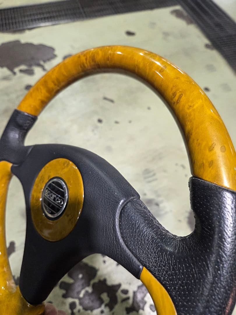 Sparco ホーンボタン モモステアリング・ハンドル本体 黒/ウッド