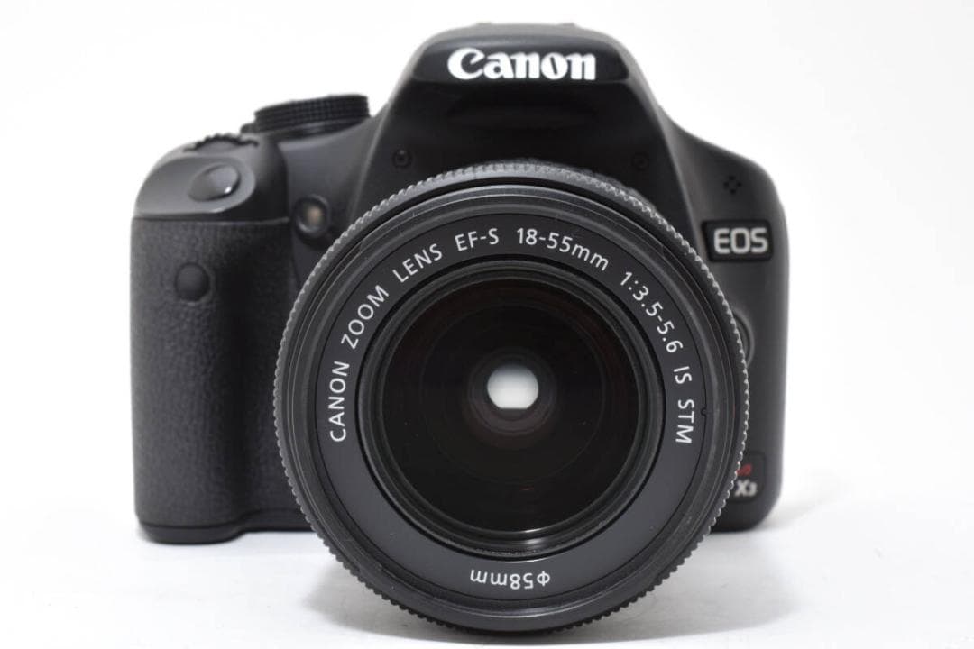 ★極上品★《9,935回 》EOS Kiss X3 + ef-s 18-55